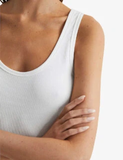 Reiss Violet Scoop-neck Ribbed Stretch-cotton Vest -Reis Clothing Shop R03988066 WHITE ALT04