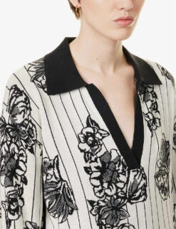 Joseph Floral-print V-neck Knitted Top -Reis Clothing Shop R04095315 BLACKCOMBO ALT04