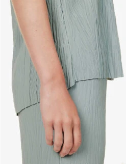 Max Mara Dyser Crinkle-effect Knitted Top -Reis Clothing Shop R04149125 SAGEGREEN ALT05