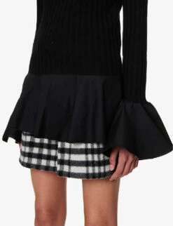 JW Anderson Ribbed Ruffle-trim Wool-knitted Top -Reis Clothing Shop R04170861 BLACK ALT05