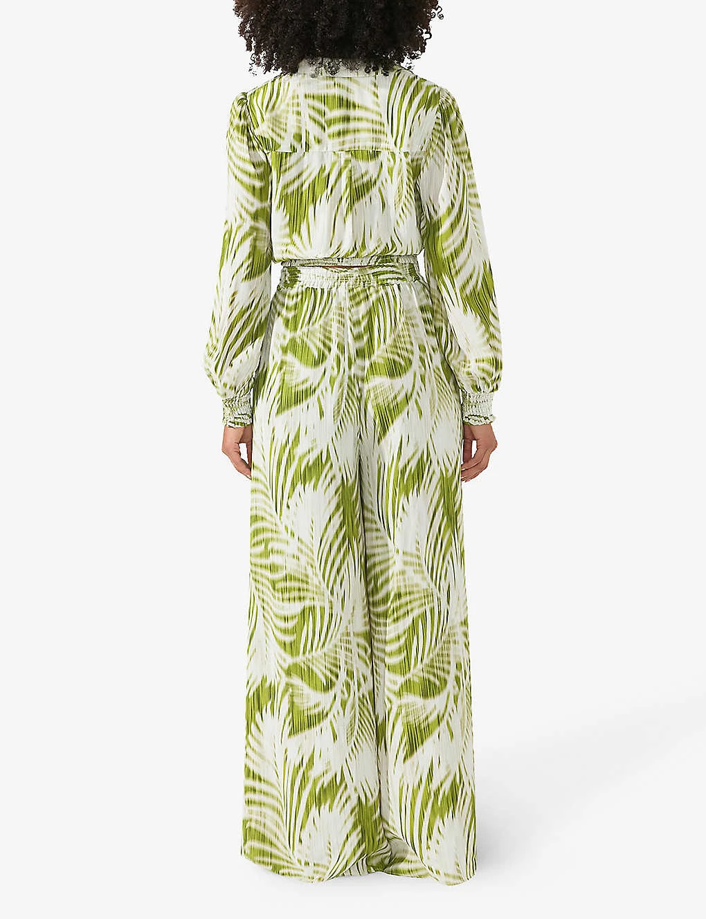 Palm-print Cropped Crepe-woven Shirt 3 Palm-print Cropped Crepe-woven Shirt - Image 3