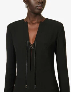 Seeran V-neck Crepe Mini Dress -Reis Clothing Shop R04195238 JETBLACK ALT04